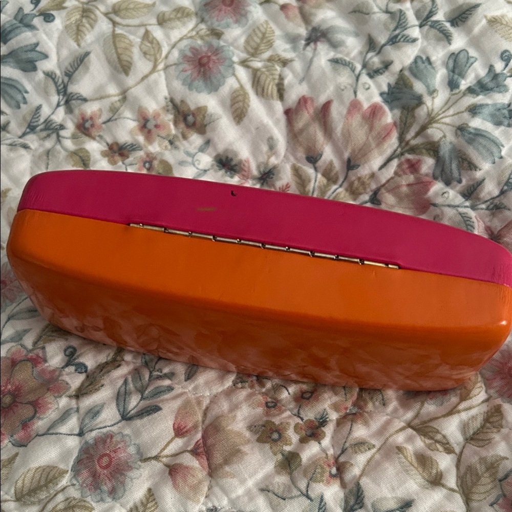 Tortoise Shell Sunglasses - Picture 3 of 8